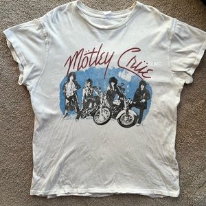 Madeworn Motley Crue unisex tee size L